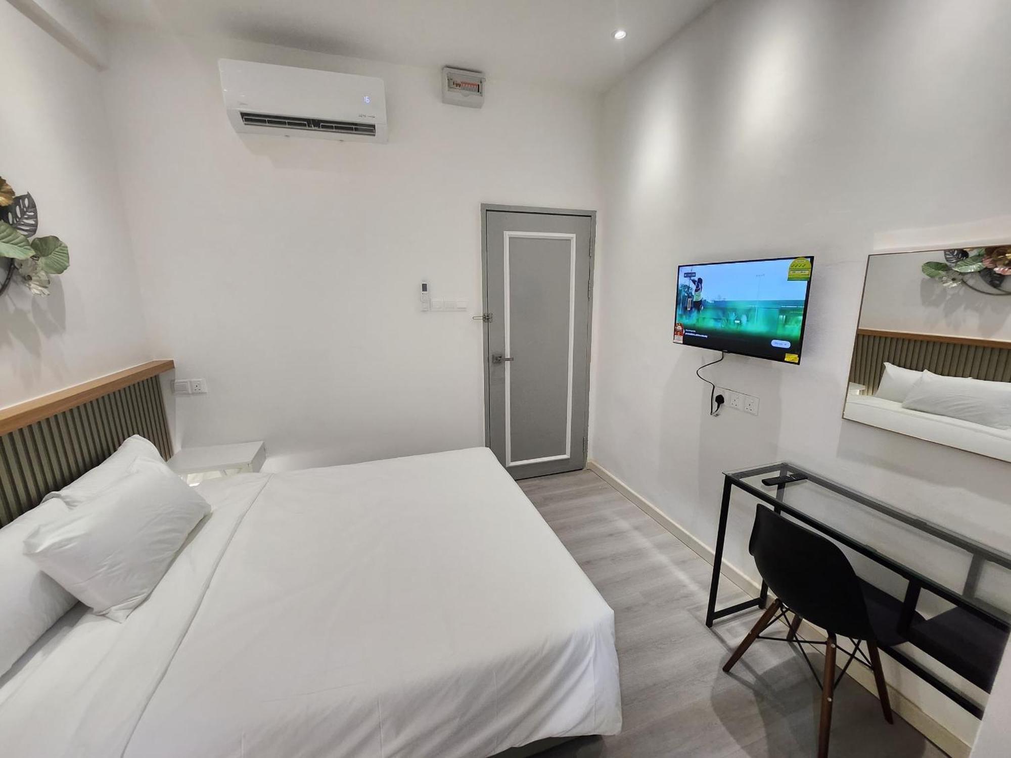 One Point Hotel Kuching Exterior foto